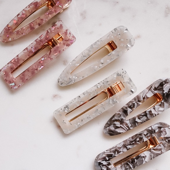 Dark Marble Print Hair Clip Set - Picture 3 of 3